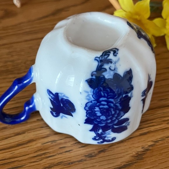 Vintage Tea Cup Flow Blue Unmarked Small 2 1/4” - Picture 8 of 11